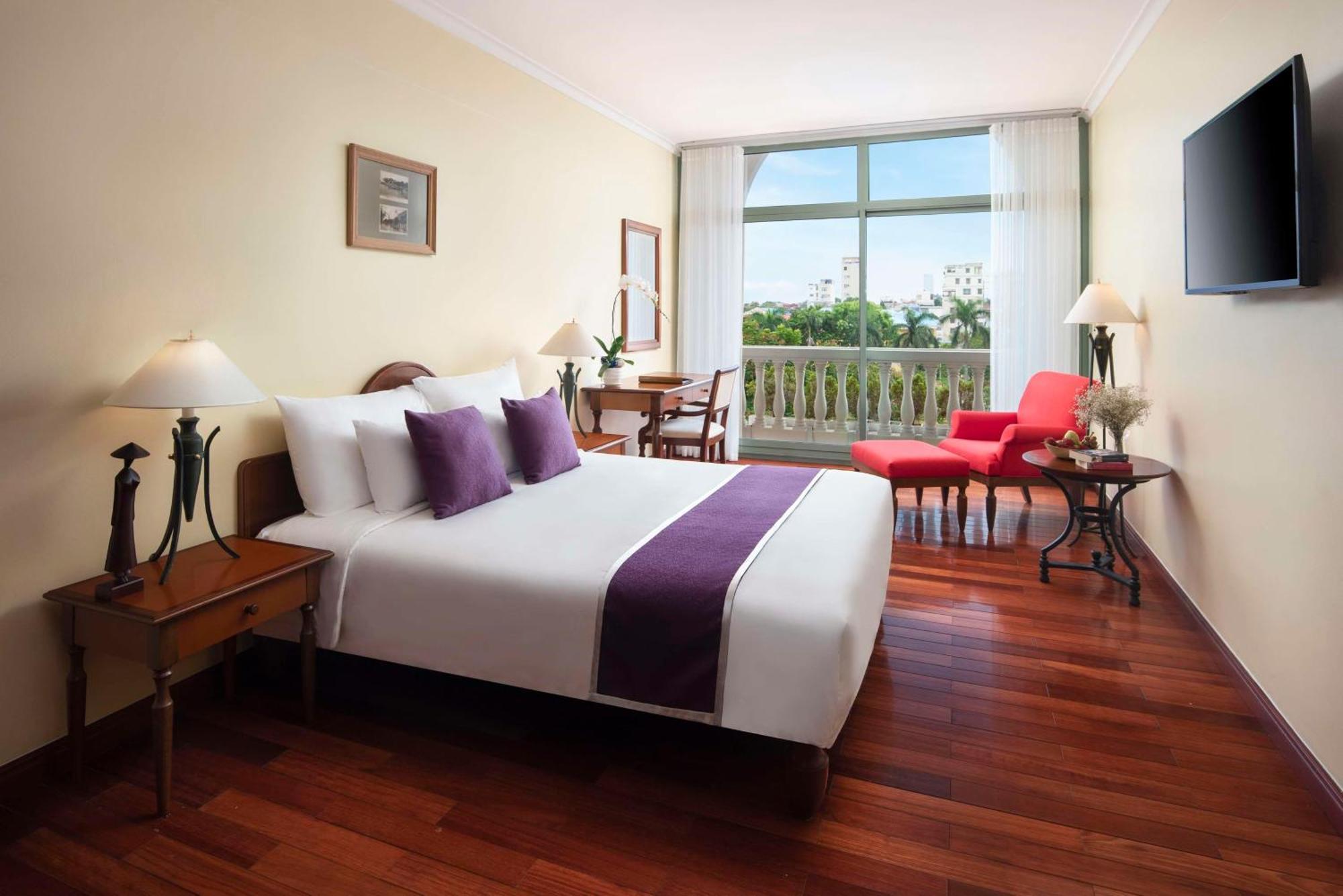 Avani Hai Phong Harbour View Hotel Exteriör bild